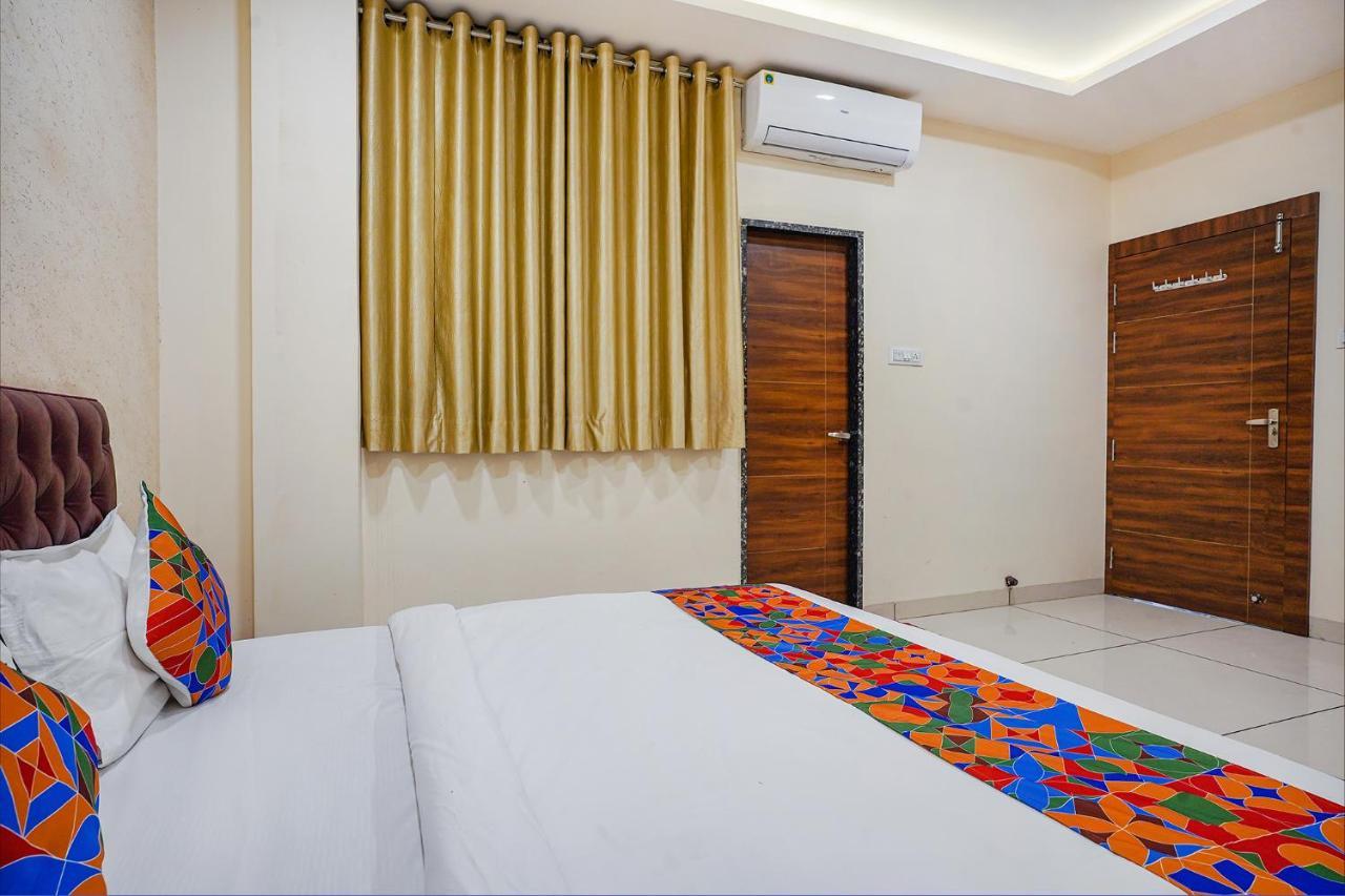 Fabhotel Sukh Vilas インドール エクステリア 写真